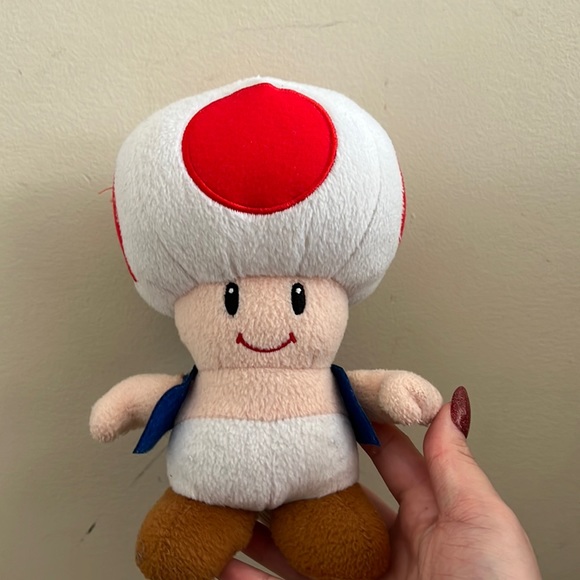 Super Mario Toad Plush - Picture 1 of 1